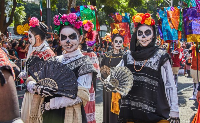 Dia de los Muertos disguised people